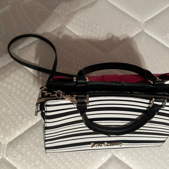 Betsey Johnson satchel - Picture 3 of 4